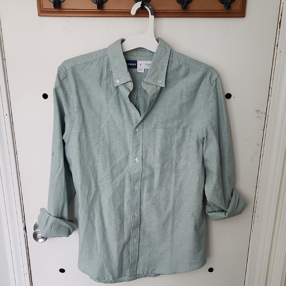 Old Navy Men's Green Button-Down Shirt